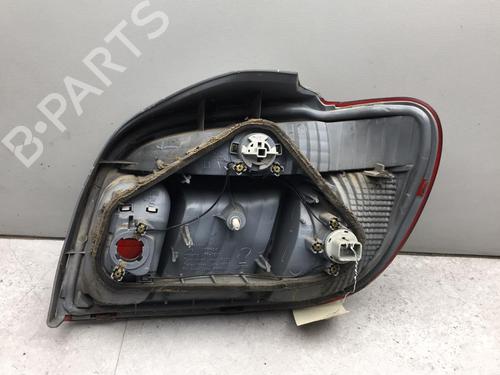 Used Left taillight TOYOTA YARIS (_P1_) 1.4 D-4D (NLP10_, NLP10R) (75 hp) 25554569