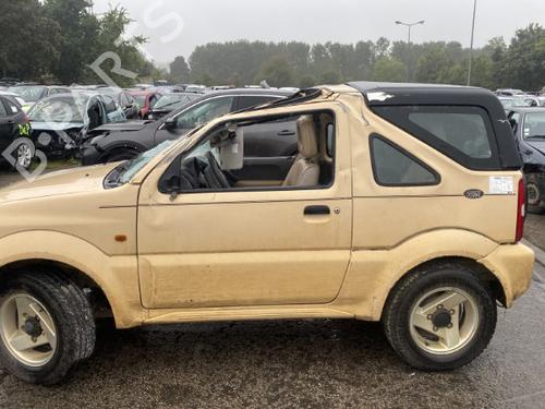Left taillight SUZUKI JIMNY Closed Off-Road Vehicle (SN) 1.3 16V 4WD (SN413) | BP25512809C34 