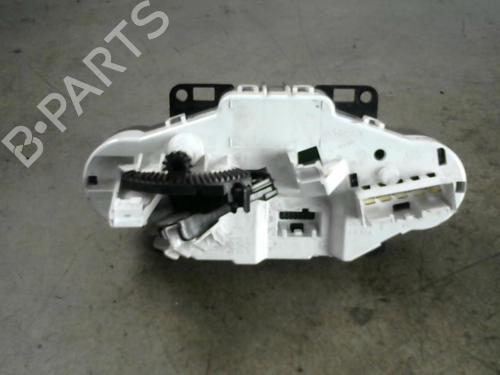 AC Styreenhet / Manøvreringsenhet FORD FIESTA VI (CB1, CCN) 1.6 TDCi (95 hp) 25560299