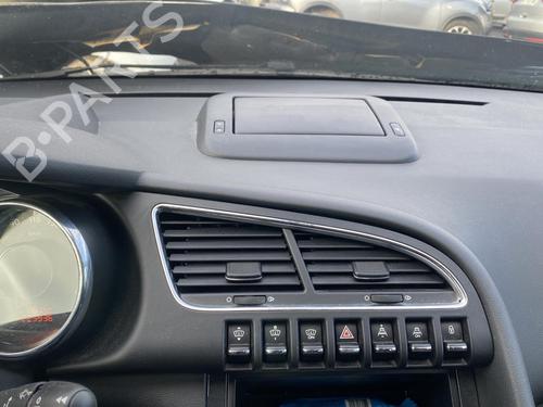 Left front door PEUGEOT 3008 I MPV (0U_) 1.6 HDi | BP25548229C2 