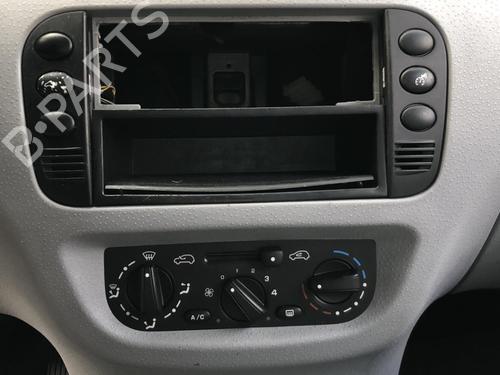 Left mirror CITROËN C3 I (FC_, FN_) 1.4 i | BP25581405C26
