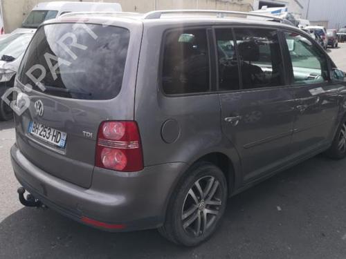 Venstre bak beltestrammer VW TOURAN (1T1, 1T2) 1.9 TDI | BP25583754C89 