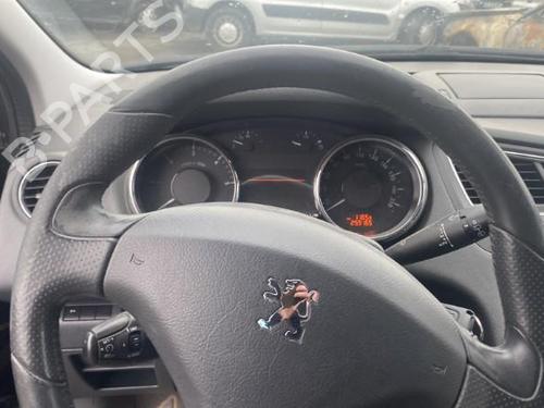 Radio PEUGEOT 5008 (0U_, 0E_) 1.6 HDi | BP26938515E6 