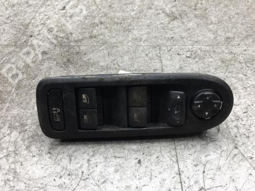 Used Left front window switch PEUGEOT 308 I (4A_, 4C_) 1.6 HDi (92 hp) 25541312