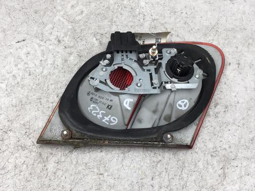 Used Right tailgate light MERCEDES-BENZ E-CLASS (W210) E 290 Turbo-D (210.017) (129 hp) 25579635