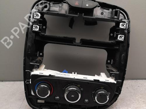 Used Climate control RENAULT CLIO IV (BH_) 1.5 dCi 75 (75 hp) 25585600