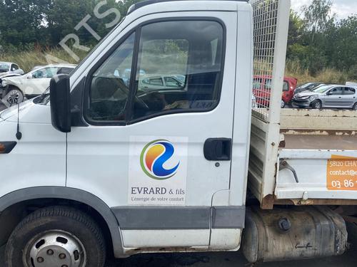 Front right lock IVECO DAILY III Van 35 C 12 V, 35 S 12 V (AGKA43A2, AGKB43A2, AGKB46A2,... | BP25546457C97 