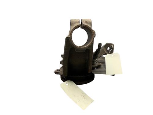 Left front steering knuckle VW BORA I (1J2) 2.3 V5 | BP25581257M25