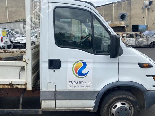 Left front indicator IVECO DAILY III Van 35 C 12 V, 35 S 12 V (AGKA43A2, AGKB43A2, AGKB46A2,... | BP25546459C32  - Image 13