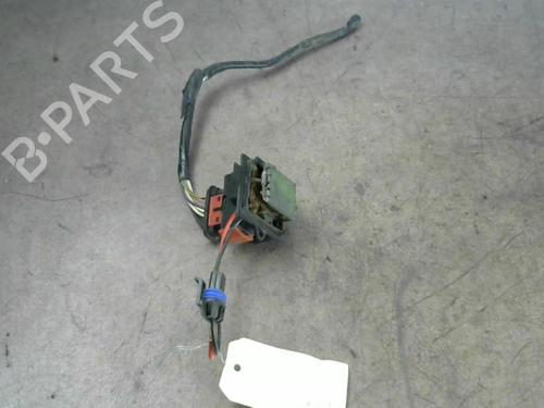 Used Heater resistor RENAULT MASTER III Platform/Chassis (EV, HV, UV) 2.3 dCi 165 RWD (HV0P, HV0U, HV10, HV12, UV0P, UV0U,... (163 hp) 25579082