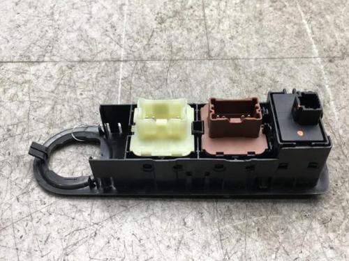 Left front window switch RENAULT CAPTUR I (J5_, H5_) 1.5 dCi 90 (J5N4, J5M5, J5MW, J5M6, J5AL, J5AJ) | BP25573023I27 - Image 2