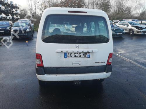 Third brake light PEUGEOT PARTNER MPV (5_, G_) 1.6 HDi 90 | BP25538079L11 - Image 15