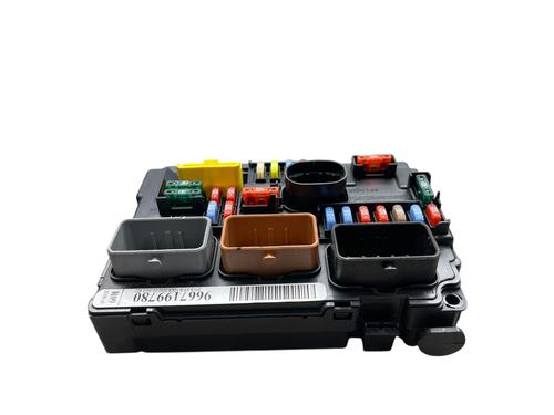 Used Fuse box PEUGEOT 207 (WA_, WC_) 1.6 HDi (92 hp) 31751757