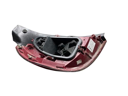 right-taillight-renault-clio-iii-br01-cr01-2005-2006-2007-2008-2009-2010-2011-2012-2013-2014-33635321 main image