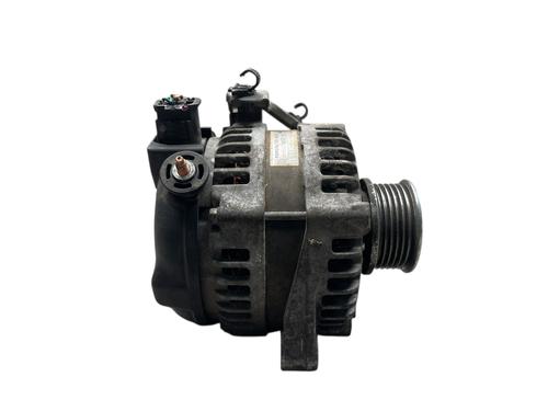 Used Alternator TOYOTA YARIS (_P9_) 1.4 D-4D (NLP90_, NLP90R) (90 hp) 31808400
