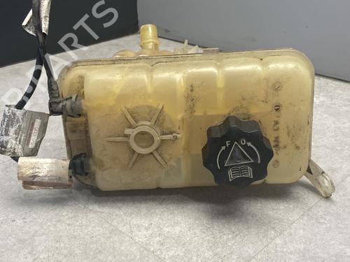 Used Expansion tank PEUGEOT 407 (6D_) 2.0 HDi 135 (6DRHRH, 6DRHRE, 6DRHRG, 6DRHRJ) (136 hp) 25538611