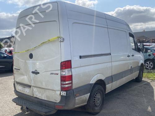 Front right lock MERCEDES-BENZ SPRINTER 3-t Van (B906) 209 CDI (906.611, 906.613) | BP25507108C97 