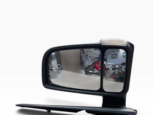 Specchietto retrovisore destro Specchietto retrovisore destro 38959990 38959990