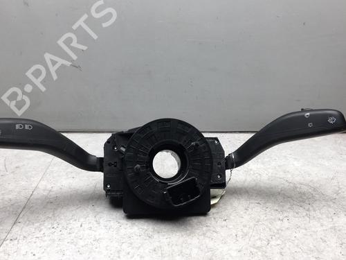 Used Steering column stalk VW POLO IV (9N_, 9A_) 1.4 TDI (70 hp) 25557738