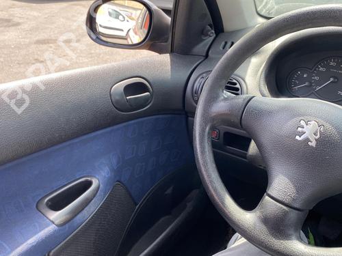 Faro izquierdo PEUGEOT 206 Hatchback (2A/C) 1.1 i | BP25514631C28 