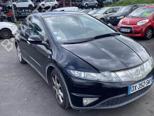 Høyre bak beltestrammer HONDA CIVIC VIII Hatchback (FN, FK) 2.2 CTDi (FK3) | BP25575602C90 