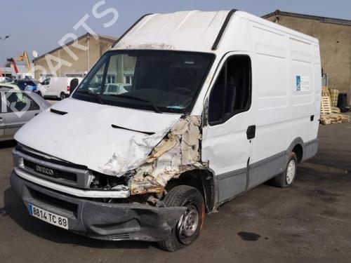 Right front indicator IVECO DAILY III Van 29 L 10 V (ALJA43A2, ALJA42A2, ALJA41A2) | BP25532095C33 - Image 5
