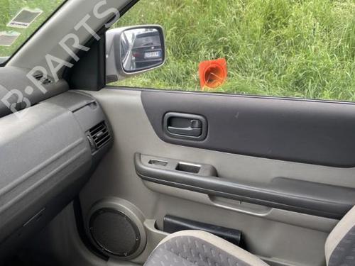 Left front indicator NISSAN X-TRAIL I (T30) 2.2 dCi 4x4 | BP25574551C32 