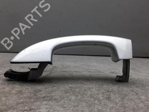 Used Front right exterior door handle VW GOLF VI (5K1) 2.0 TDI (110 hp) 25521675