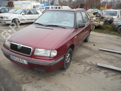 Højre forlygte SKODA FELICIA II (6U1) 1.3 | BP25535794C29 