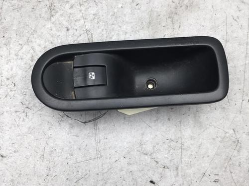 Høyre bak elrute bryter RENAULT MEGANE II (BM0/1_, CM0/1_) 1.5 dCi (BM02, BM13, BM2A, CM02, CM13) | BP25533877I28 