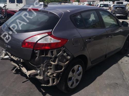 Left front driveshaft RENAULT MEGANE III Hatchback (BZ0/1_, B3_) 1.5 dCi (BZ09, BZ0D, BZ1W, BZ29, BZ14) | BP25556128M38