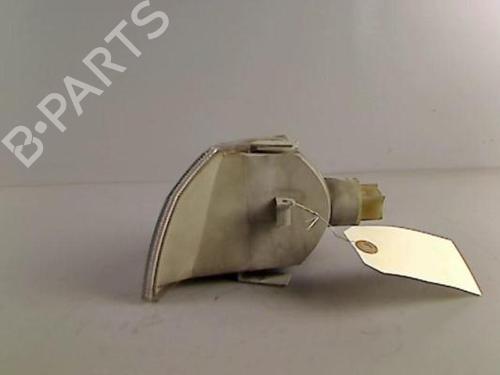 Used Right front indicator Right front indicator OPEL VECTRA A Hatchback (J89) [1988-1995] 27576228 27576228