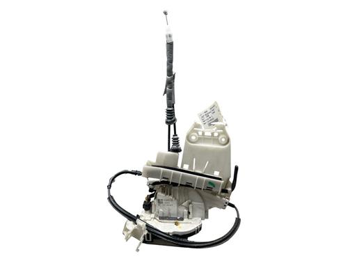 rear-right-lock-jeep-renegade-suv-bu-b1-bv-2014-32439467 main image