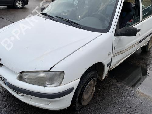 Front right seatbelt PEUGEOT 106 II (1A_, 1C_) 1.1 i | BP25510185I25