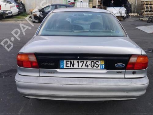 Left taillight FORD MONDEO I (GBP) 1.8 i 16V | BP25523691C34 