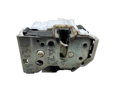 rear-right-lock-fiat-tipo-hatchback-356_-357_-2016-29247919 main image