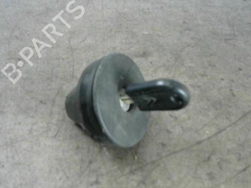 Używane Klapa wlewu paliwa CITROËN ZX (N2) 1.4 (75 hp) 25577097