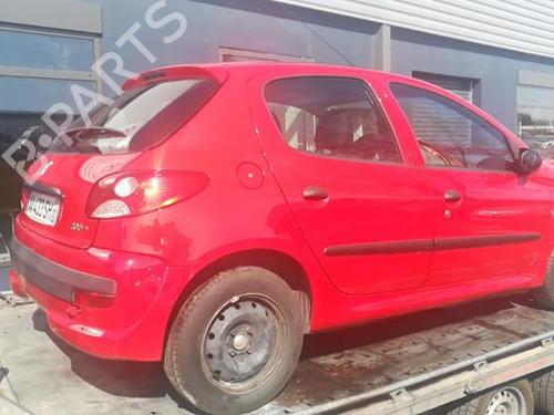 Left taillight PEUGEOT 206+ (2L_, 2M_) 1.4 HDi eco 70 | BP25552458C34 