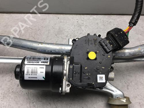 Front wiper motor PEUGEOT 2008 II (UD_, US_, UY_, UJ_, UR_, UC_) 1.2 PureTech 130 (USHNS, URHNS) | BP25538872M29