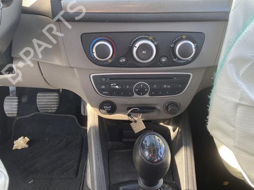 Front left interior door handle RENAULT MEGANE III Hatchback (BZ0/1_, B3_) 1.5 dCi (BZ09, BZ0D, BZ1W, BZ29, BZ14) | BP28202925I13  - Image 18