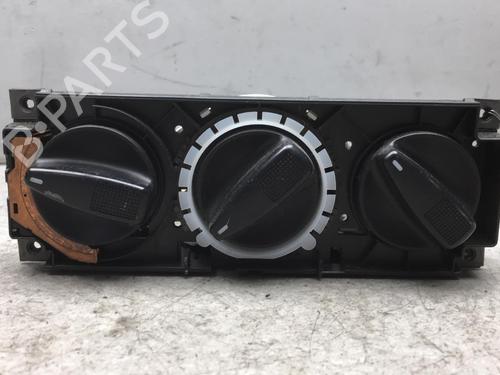 Used Climate control VW POLO III (6N1) 55 1.3 (55 hp) 25555816