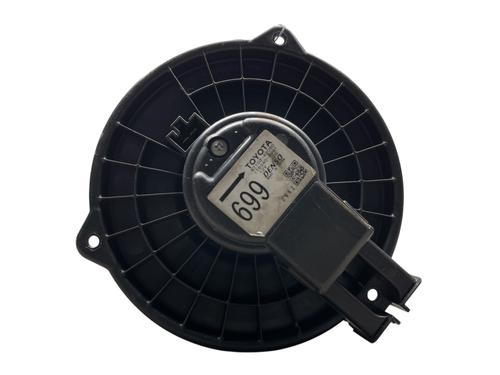Ventilator motor TOYOTA RAV 4 II (_A2_) 2.0 D 4WD (CLA20_, CLA21_, CLA20R, CLA21R) | BP25574390M62 