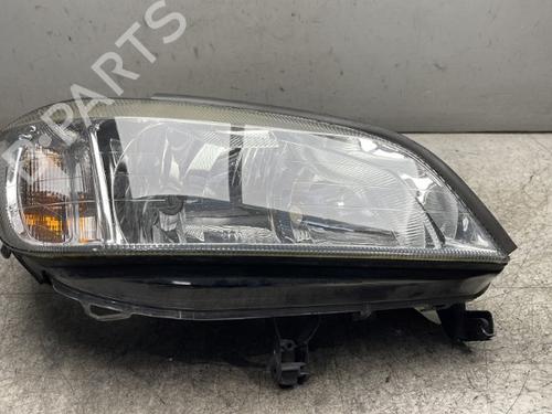 Faro derecho OPEL ZAFIRA A MPV (T98) 2.0 DTI 16V (F75) (101 hp) 25532180