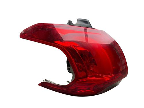 left-taillight-peugeot-2008-i-cu_-2013-30778648 main image