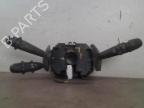 Used Switch ALFA ROMEO 147 (937_) 1.9 JTD (937.AXD1A, 937.BXD1A, 937.AXV1A, 937.BXB1A,... (115 hp) 25537505