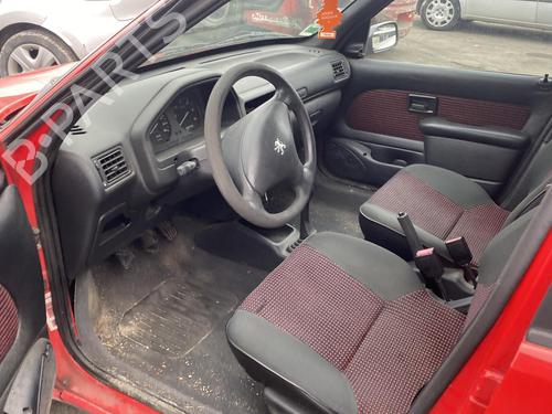 Højre forlygte PEUGEOT 106 II (1A_, 1C_) 1.5 D | BP25512327C29 