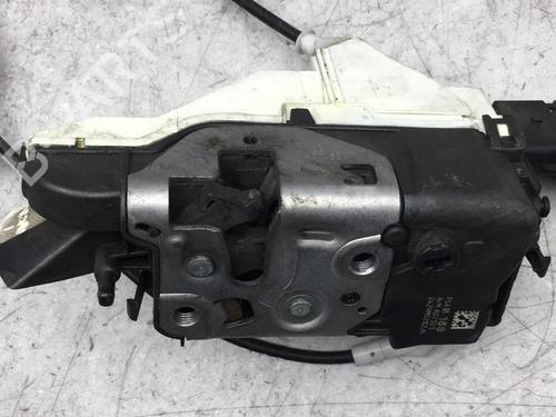 Front left lock PEUGEOT 5008 (0U_, 0E_) 2.0 HDi 150 / BlueHDi 150 | BP25561559C98 