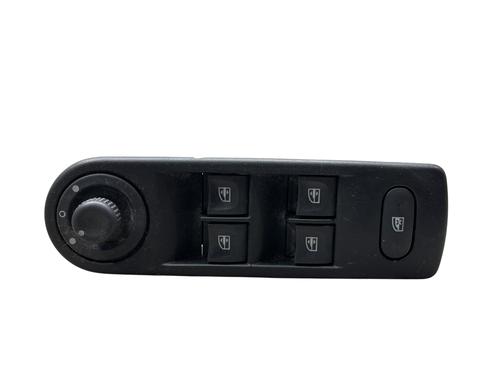 Interrupteur de vitre avant gauche RENAULT CAPTUR I (J5_, H5_) 0.9 TCe 90 (90 hp) 27497076