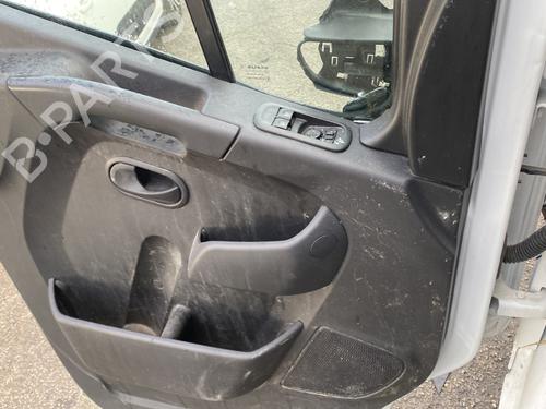 Front right seatbelt RENAULT MASTER III Van (FV) 2.3 dCi 135 FWD (FV0N, FV08, FV06, FV00, FV1S) | BP31639046I25  - Image 9