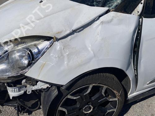 Left taillight CITROËN DS3 (SA_) 1.6 HDi 110 | BP31064499C34 